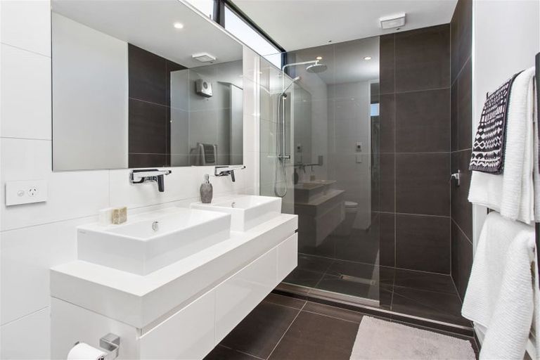 Photo of property in 457a Durham Street North, St Albans, Christchurch, 8014