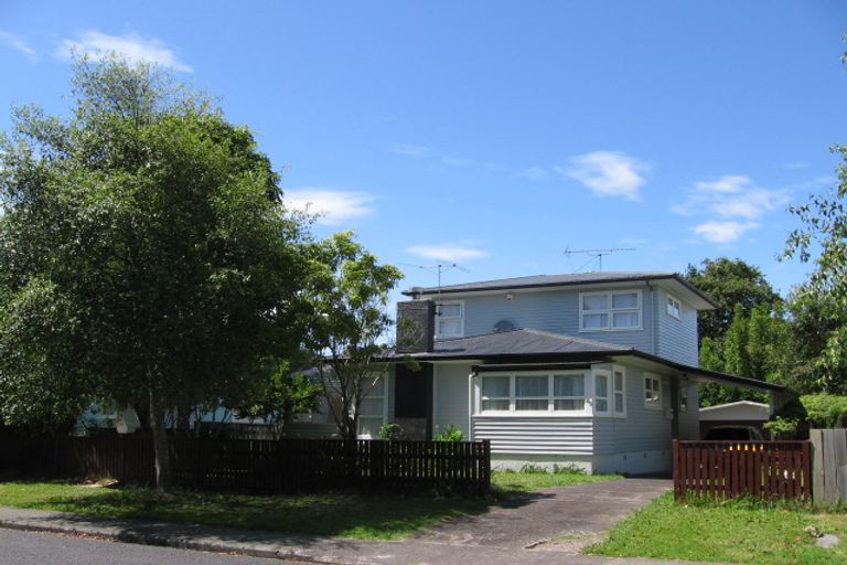 Photo of property in 49 Sylvia Road, Hillcrest, Auckland, 0627