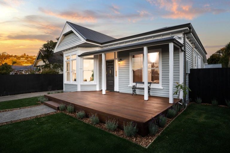 Photo of property in 64 Corson Avenue, Beckenham, Christchurch, 8023