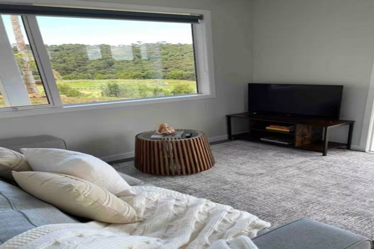 Photo of property in 18 Fernbird Grove, Kerikeri, 0294