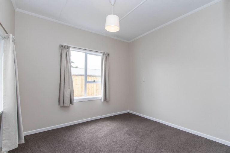 Photo of property in 29 Rimu Street, Inglewood, 4330