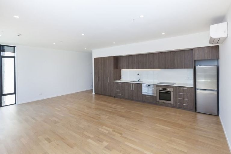 Photo of property in 50 Kilmore Street, Christchurch Central, Christchurch, 8013