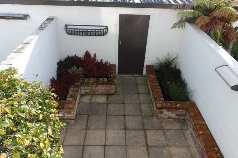 Photo of property in 3/265 Worcester Street, Christchurch Central, Christchurch, 8011