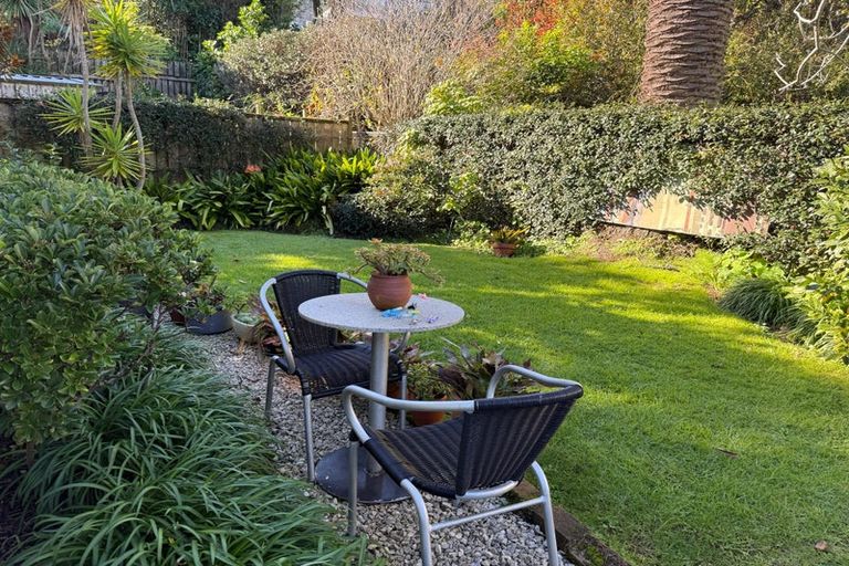 Photo of property in 10 Huia Street, Devonport, Auckland, 0624