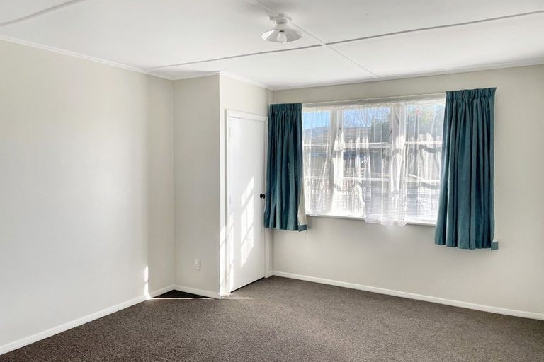 Photo of property in 37 Fisk Street, Naenae, Lower Hutt, 5011
