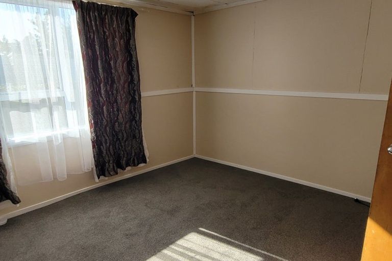 Photo of property in 6 The Esplanade, Westport, 7825