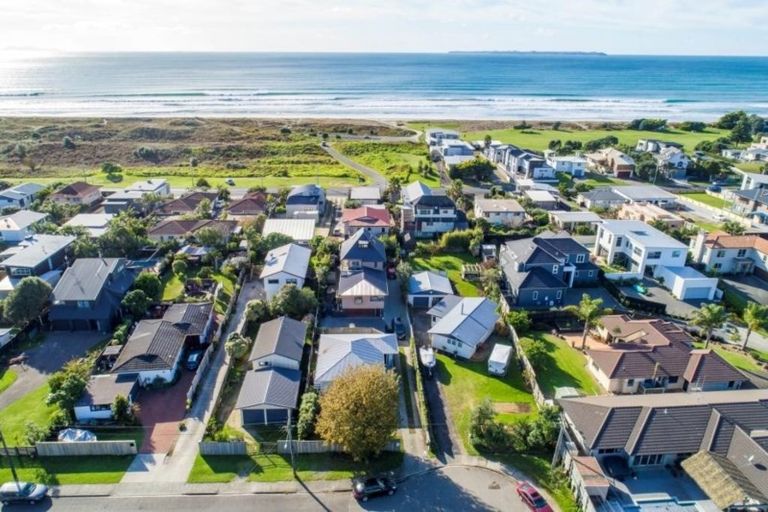 Photo of property in 117a Simpson Road, Papamoa Beach, Papamoa, 3118