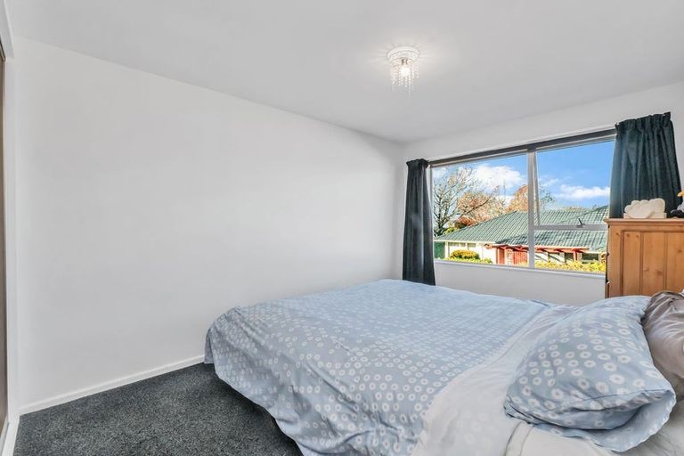 Photo of property in 2/20 Penwood Street, Russley, Christchurch, 8042