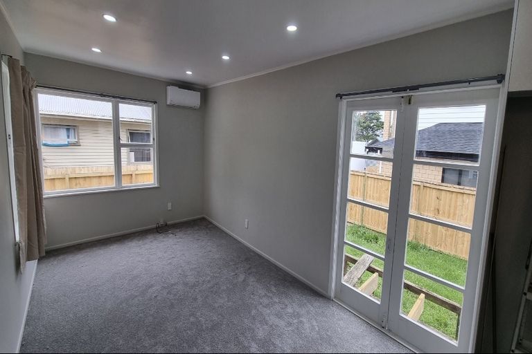 Photo of property in 38 Eddowes Street, Manurewa, Auckland, 2102