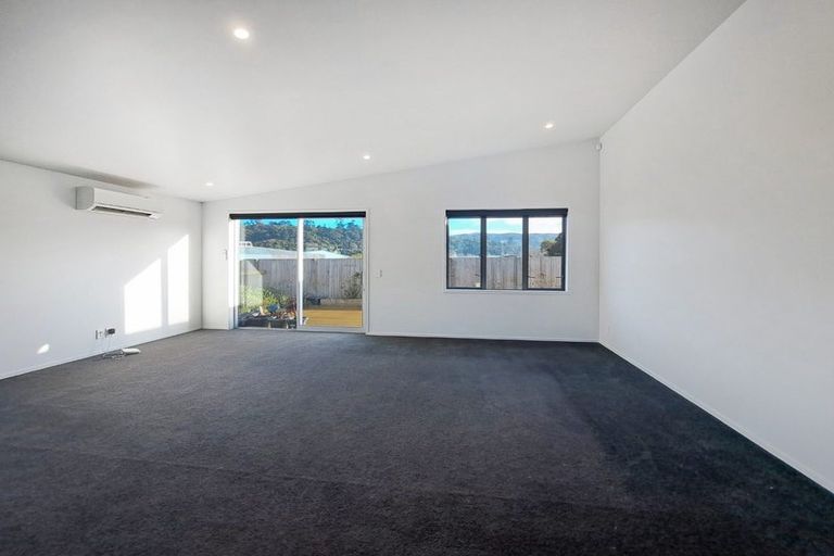 Photo of property in 23a Hawthorn Crescent, Stokes Valley, Lower Hutt, 5019