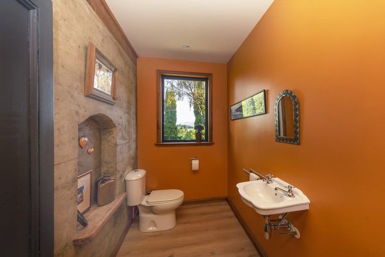 Photo of property in 28 Moraine Terrace, Lake Hawea, 9382