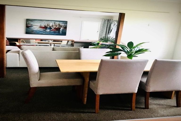 Photo of property in 9 Kiwi Place, Pukekohe, 2120