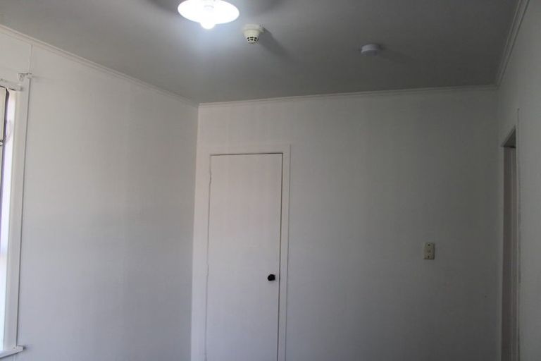 Photo of property in 1 Daniel Avenue, Mangere East, Auckland, 2024