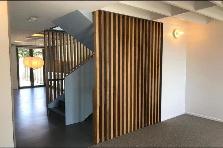 Photo of property in 383 Adelaide Road, Newtown, Wellington, 6021