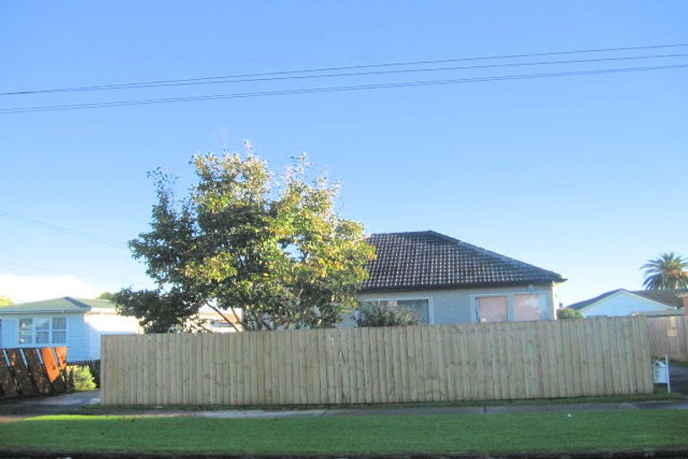 Photo of property in 1/21 Avis Avenue, Papatoetoe, Auckland, 2025