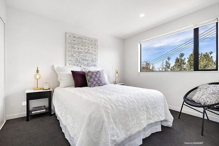 Photo of property in 1/170 Fraser Avenue, Johnsonville, Wellington, 6037