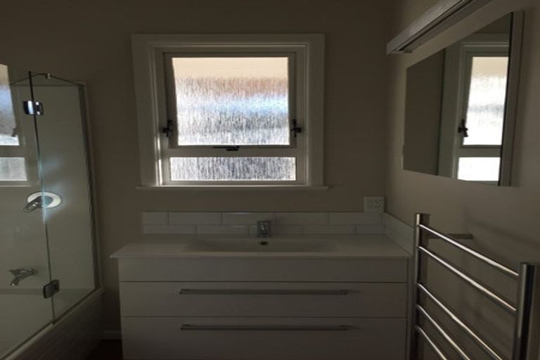 Photo of property in 15 Waterhouse Street, Taradale, Napier, 4112