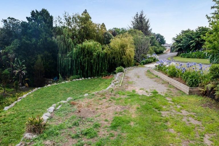 Photo of property in 2 Rod Syme Place, Hawera, 4610