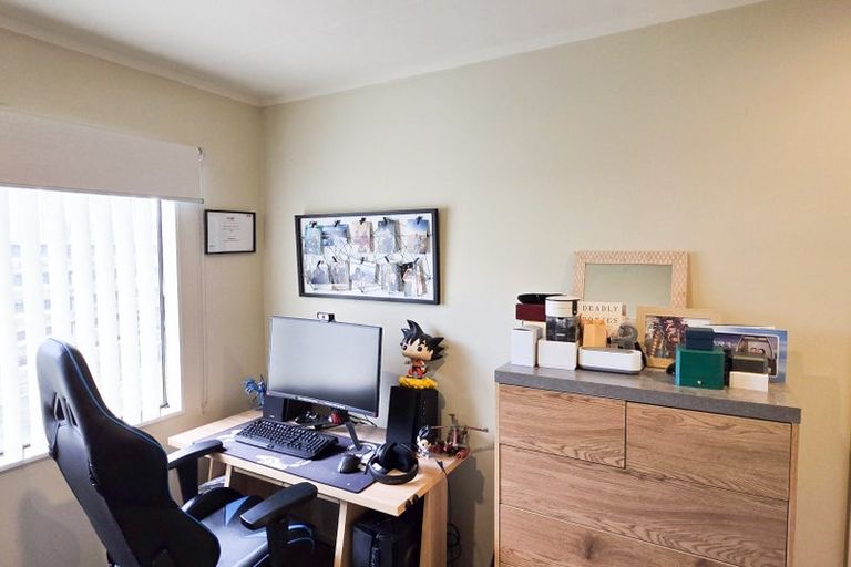 Photo of property in 14 Campbell Avenue, Paraparaumu, 5032