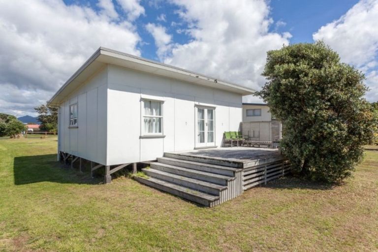 Photo of property in 312 Mary Road, Whangamata, 3620