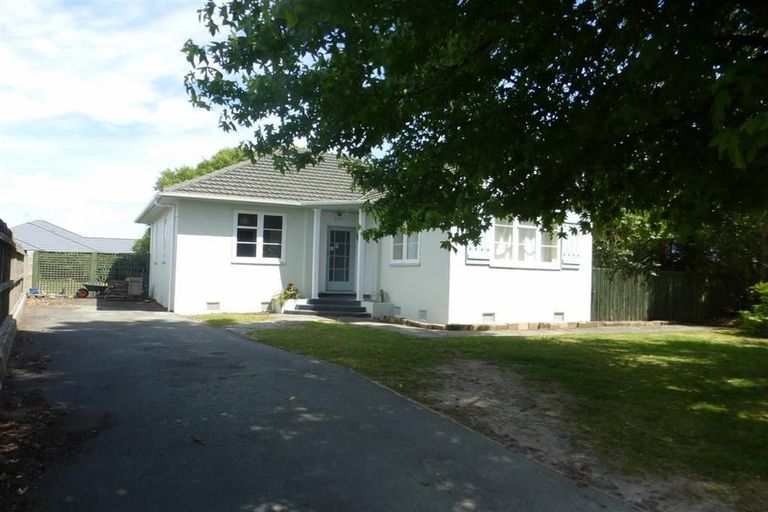 Photo of property in 32 Piko Crescent, Riccarton, Christchurch, 8041