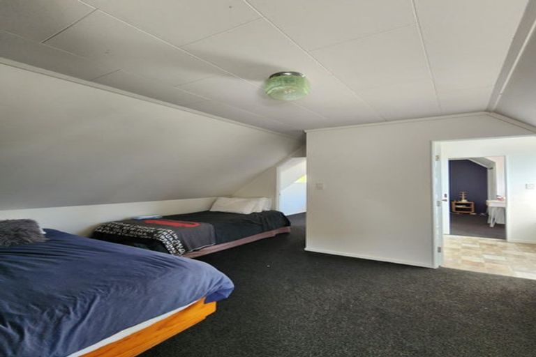 Photo of property in 1138 South Road, Oakura, 4314