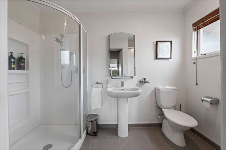 Photo of property in 21 Fillis Street, New Plymouth, 4310