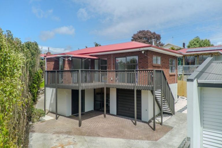 Photo of property in 7b Lowtherhurst Road, Massey, Auckland, 0614