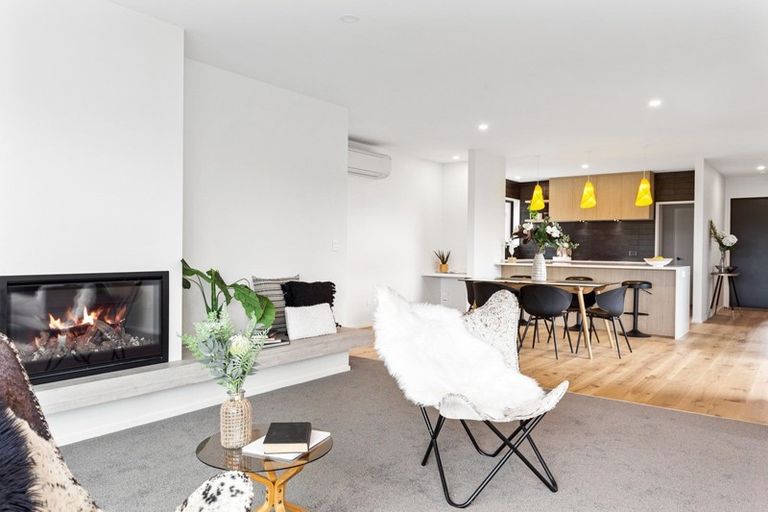 Photo of property in 7 Grey View Grove, Rangiora, 7400