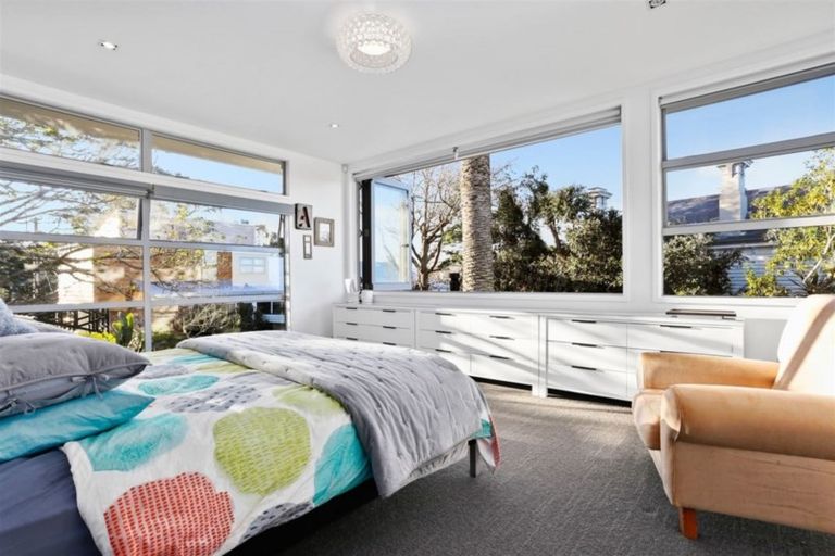 Photo of property in 107 Hinemoa Street, Birkenhead, Auckland, 0626
