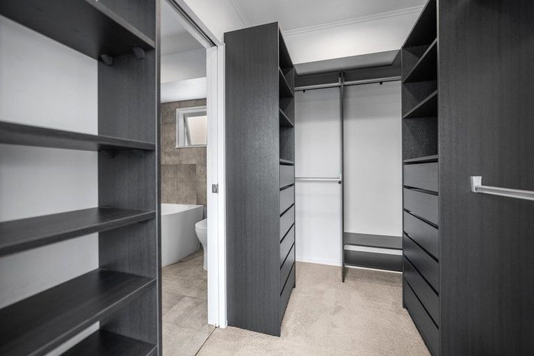 Photo of property in 32 Galaxy Drive, Mairangi Bay, Auckland, 0630