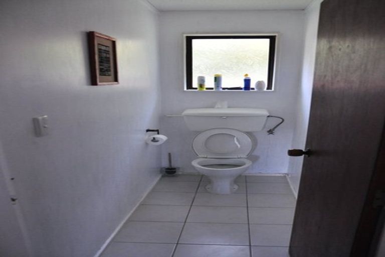 Photo of property in 67f2 Cortina Avenue, Johnsonville, Wellington, 6037