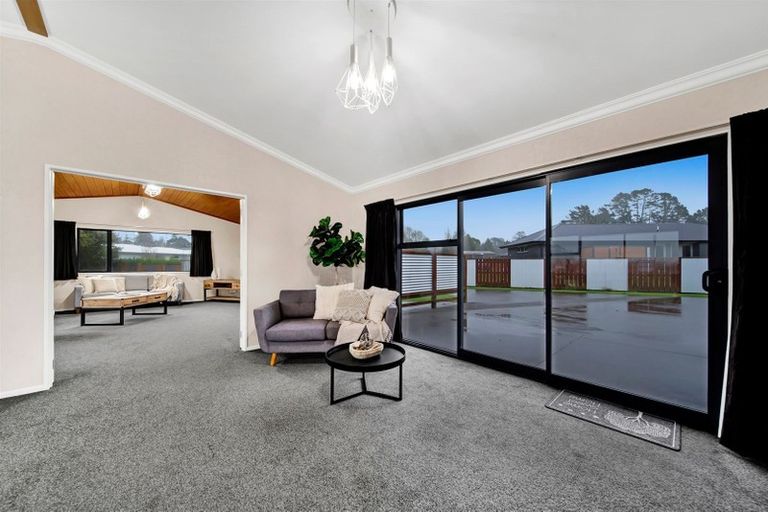 Photo of property in 121 Mercade Close, Stratford, 4332