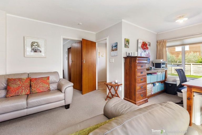 Photo of property in 10/154f Onepu Road, Lyall Bay, Wellington, 6022