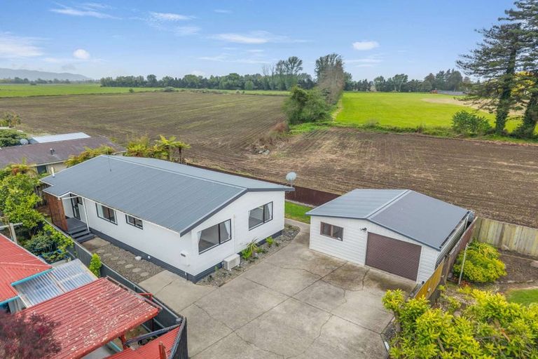Photo of property in 14b Titoki Place, Edgecumbe, 3120