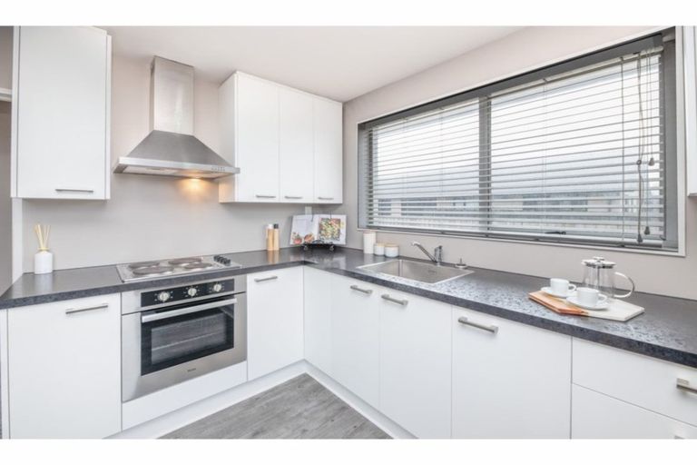 Photo of property in 2 Lamorna Road, Parklands, Christchurch, 8083