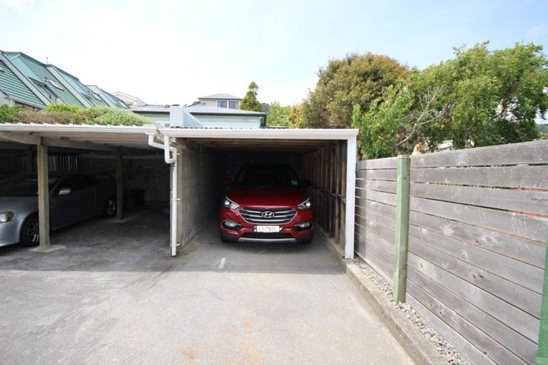 Photo of property in 36u2 Roxburgh Street, Mount Victoria, Wellington, 6011
