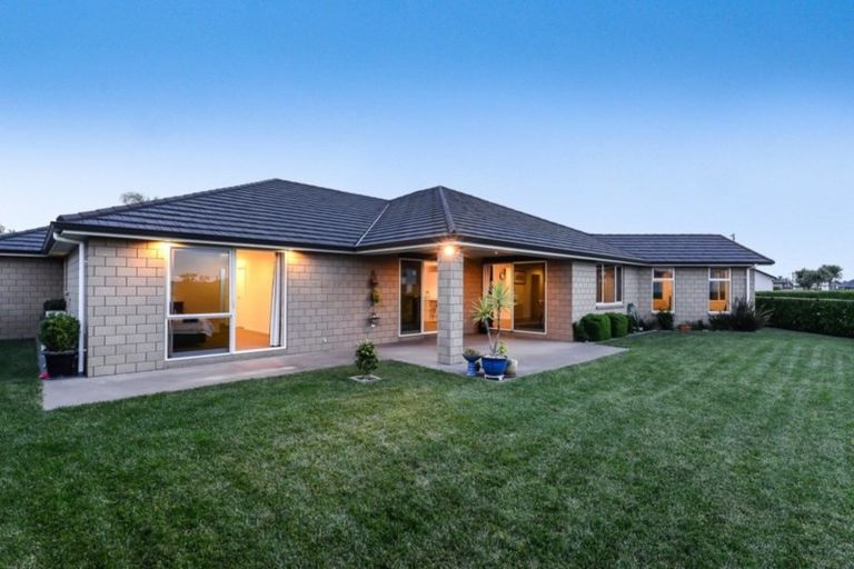 Photo of property in 13 Roy Hilton Drive, Flagstaff, Hamilton, 3210