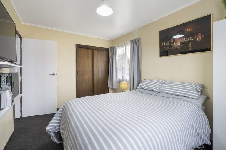 Photo of property in 30 Ongo Road, Hunterville, 4730