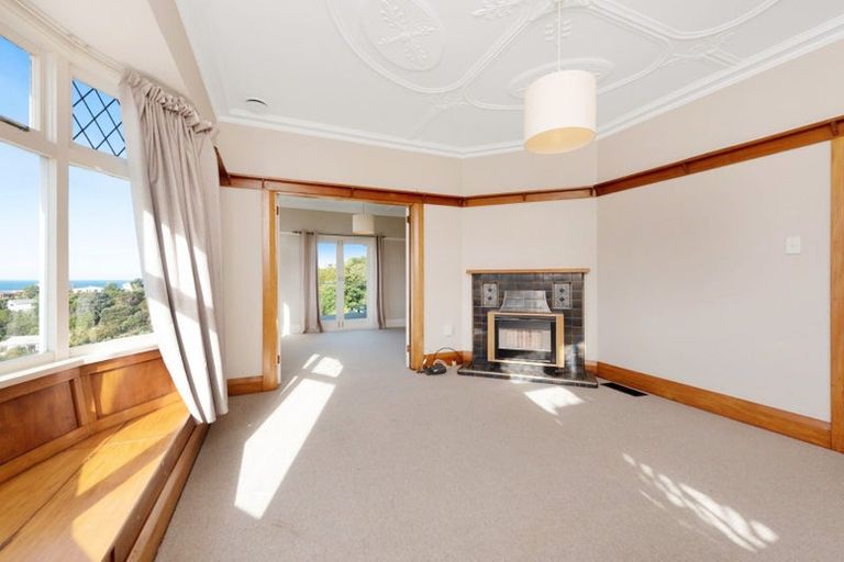 Photo of property in 19 Oku Street, Island Bay, Wellington, 6023