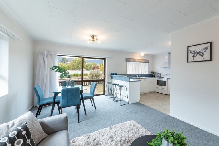 Photo of property in 2 Hereford Street, Stoke, Nelson, 7011