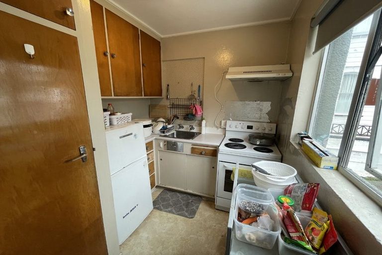 Photo of property in Adelphi Apartments, 183 The Terrace, Wellington Central, Wellington, 6011