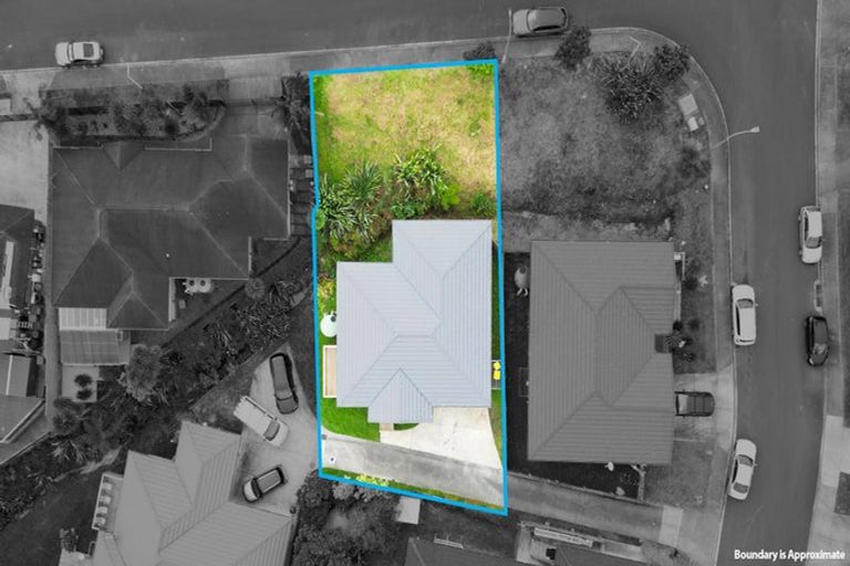 Photo of property in 8 Vino Cina Heights, Ranui, Auckland, 0612