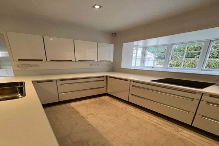 Photo of property in 13 Highgate Avenue, Merivale, Christchurch, 8014