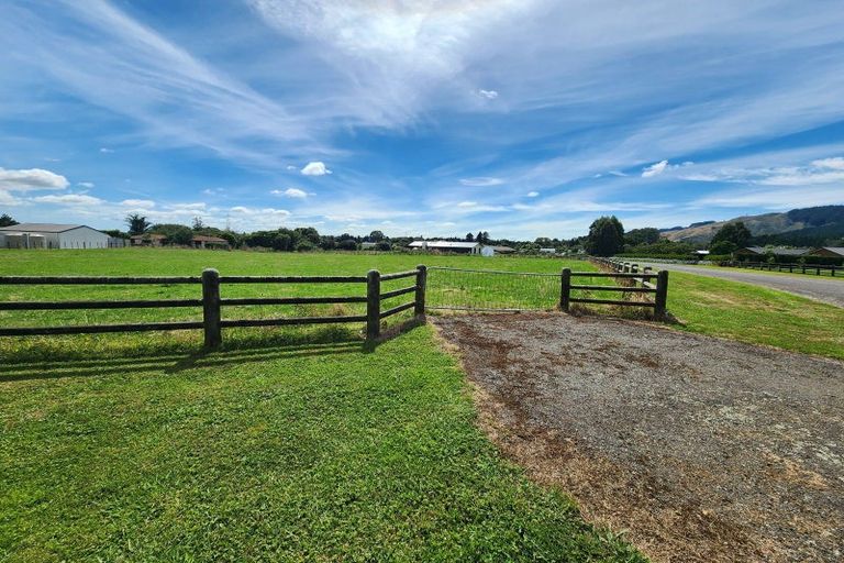 Photo of property in 11 Milbel Way, Levin, 5571