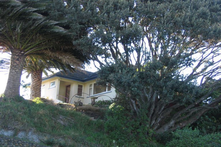 Photo of property in 62 Tasman Road, Otaki Beach, Otaki, 5512