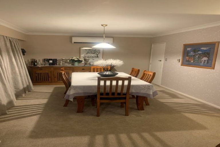 Photo of property in 12 Crichton Place, Taradale, Napier, 4112