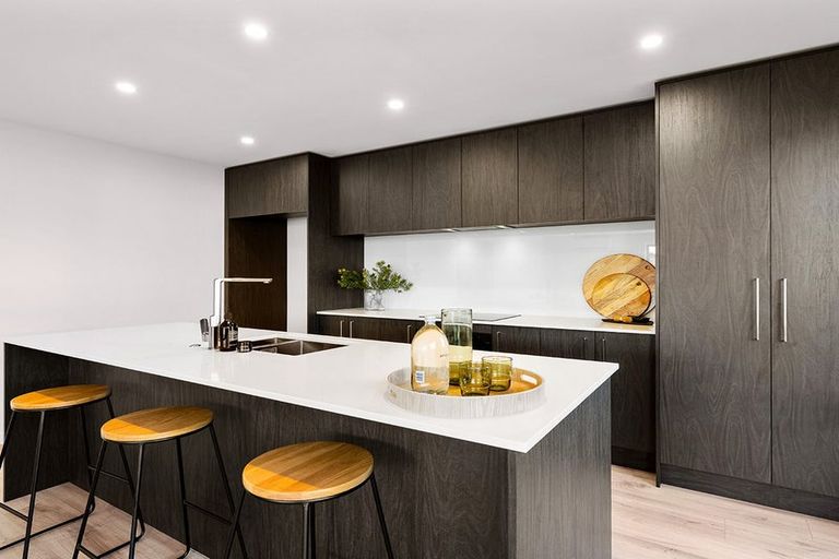 Photo of property in 6/102 Eriksen Road, Te Awa, Napier, 4110