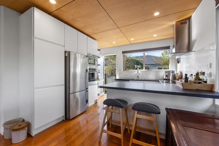 Photo of property in 108 Hawthorne Street, Strowan, Christchurch, 8052