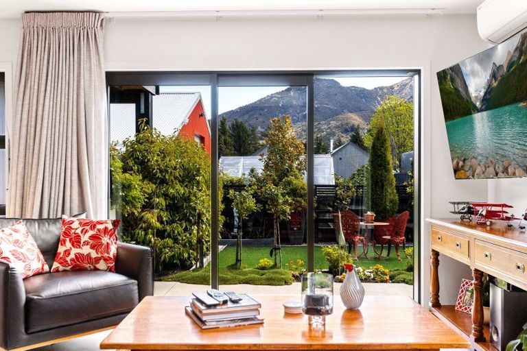 Photo of property in 21 Little Maude Drive, Lake Hawea, 9382